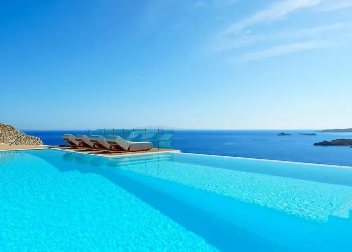 Kymothea, Agios Lazaros Villa